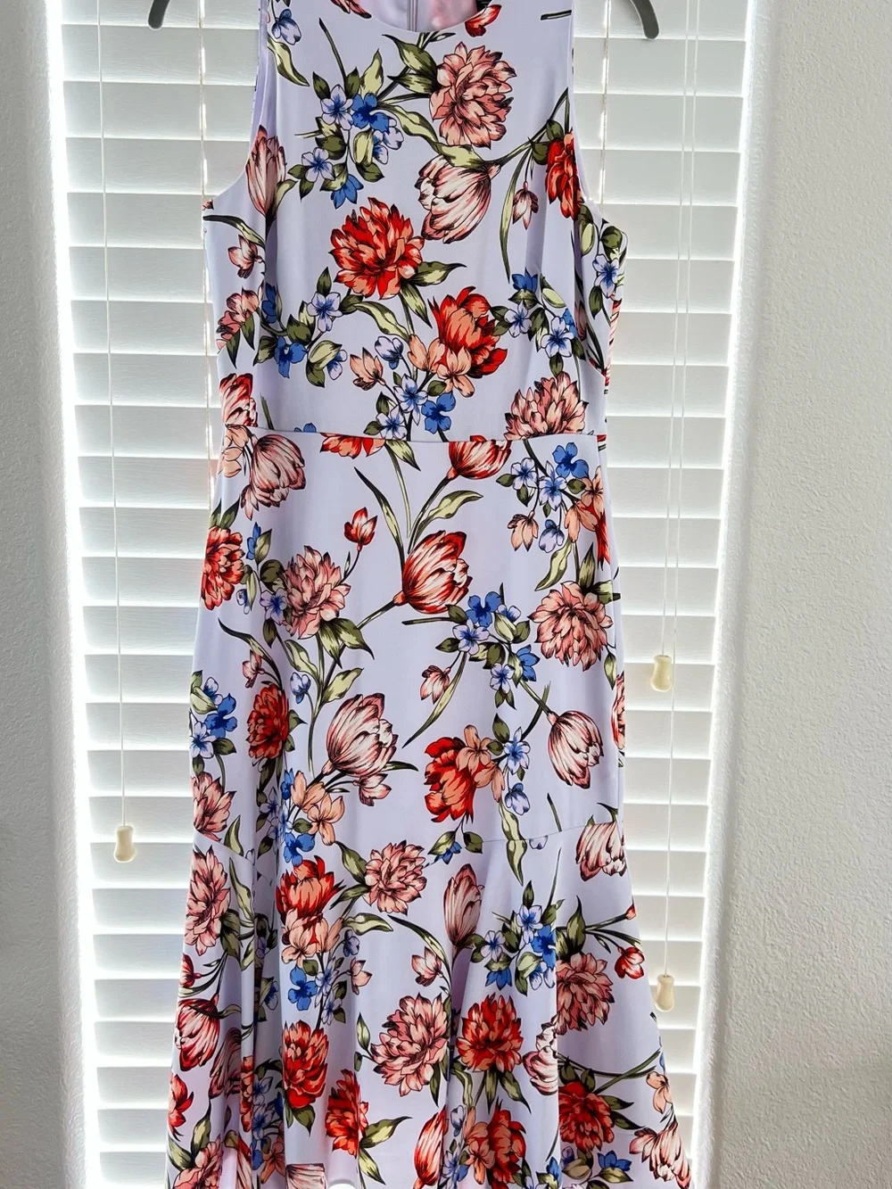 Maggy London Lilac Floral Sleeveless Midi Dress